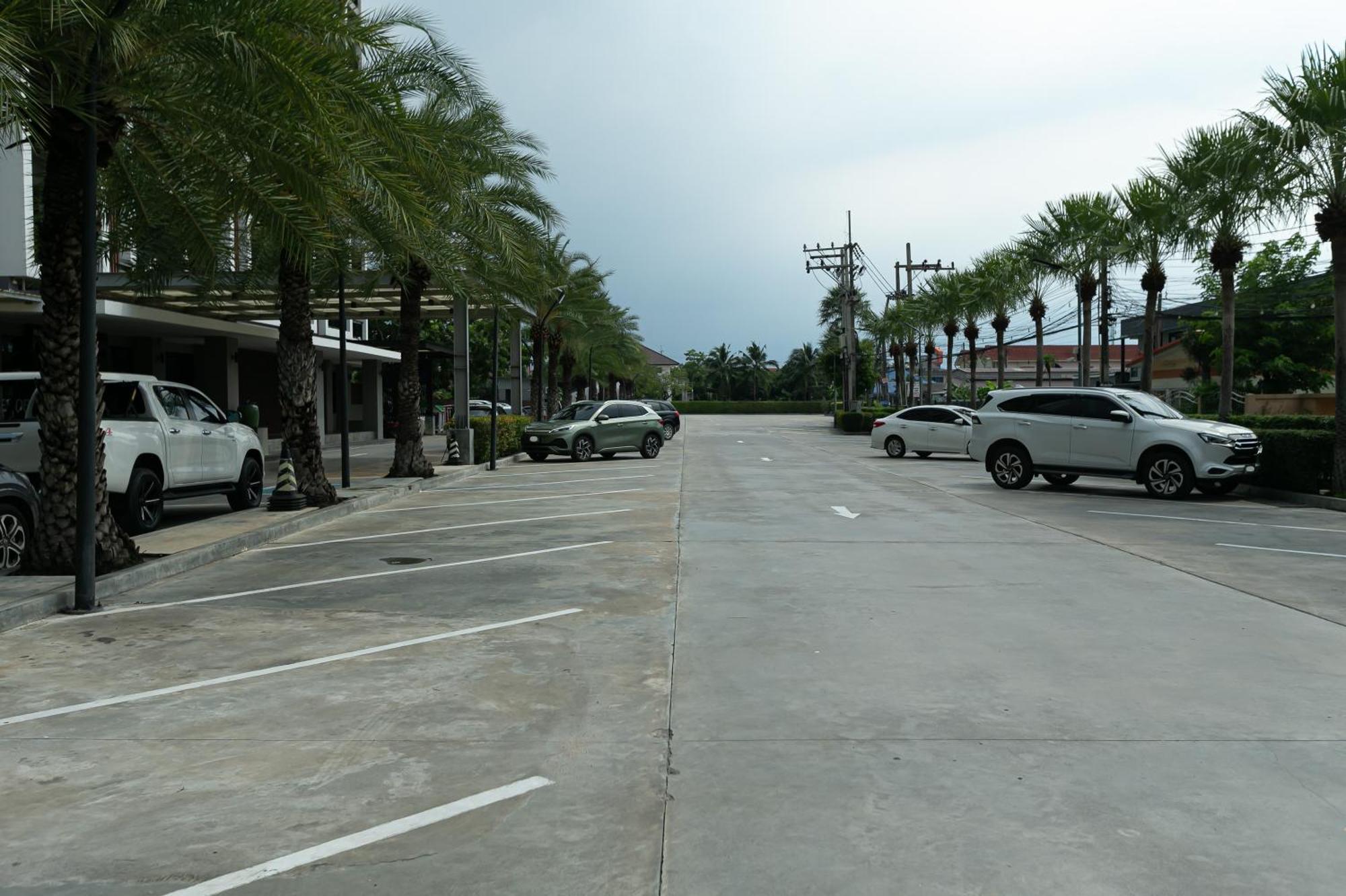 Farthai Residence Phan Thong Exterior photo